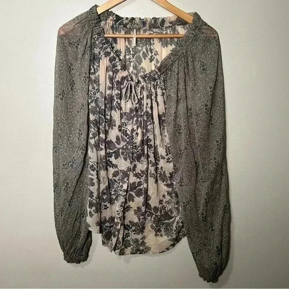 Free people sheer Hendrix printed peasant top S oversized - Picture 3 of 8